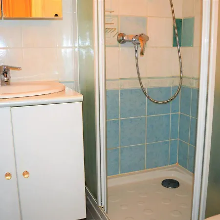 Apartment Au Lavandou Avec Terrasse Sud, Climatisation Et Garage - Fr-1-251-223 Le Lavandou